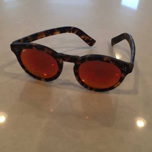 Illesteva Accessories - Illesteva Leonard 2 Tortoise Pink Mirrored Lenses